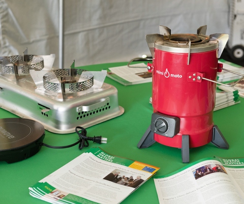 Clean fuel cookstove